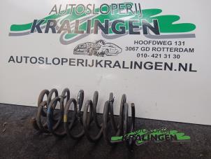 Usagé Ressort de torsion arrière Kia Rio (DC12) 1.3 Prix € 40,00 Règlement à la marge proposé par Autosloperij Kralingen B.V.