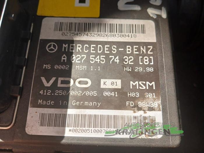 Ordinateur gestion moteur d'un Mercedes-Benz A (W168) 1.6 A-160 2000