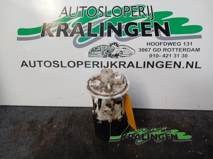 Begagnade Bensinpump Fiat Grande Punto (199) 1.3 JTD Multijet 16V Pris € 19,97 Marginaltabell erbjuds av Autosloperij Kralingen B.V.