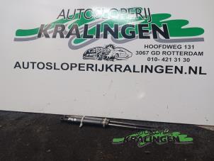 Używane Zestaw amortyzatorów gazowych pokrywy silnika BMW 5 serie (E39) 520i 24V Cena € 25,00 Procedura marży oferowane przez Autosloperij Kralingen B.V.