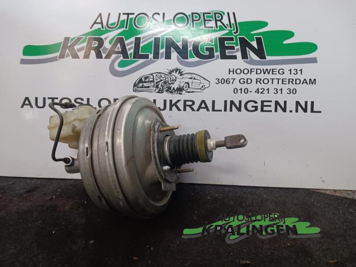 Usagé Servo frein BMW 5 serie Touring (E61) 525i 24V Prix € 49,99 Règlement à la marge proposé par Autosloperij Kralingen B.V.