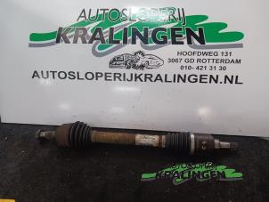 Gebrauchte Antriebswelle links vorne Citroen C4 Berline (LC) 1.4 16V Preis € 50,00 Margenregelung angeboten von Autosloperij Kralingen B.V.