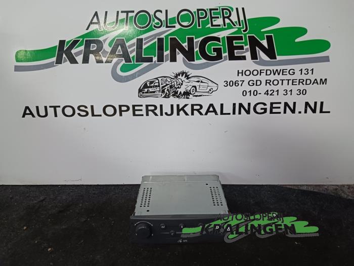 Usados Módulo GPS Renault Laguna II Grandtour (KG) 2.0 16V Precio € 39,99 Norma de margen ofrecido por Autosloperij Kralingen B.V.