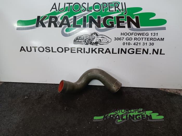 Usagé Tuyau intercooler Renault Clio IV Estate/Grandtour (7R) 1.5 Energy dCi 90 FAP Prix € 49,99 Règlement à la marge proposé par Autosloperij Kralingen B.V.