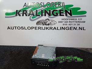 Used Radio CD player Peugeot 207/207+ (WA/WC/WM) 1.6 16V Price € 50,00 Margin scheme offered by Autosloperij Kralingen B.V.
