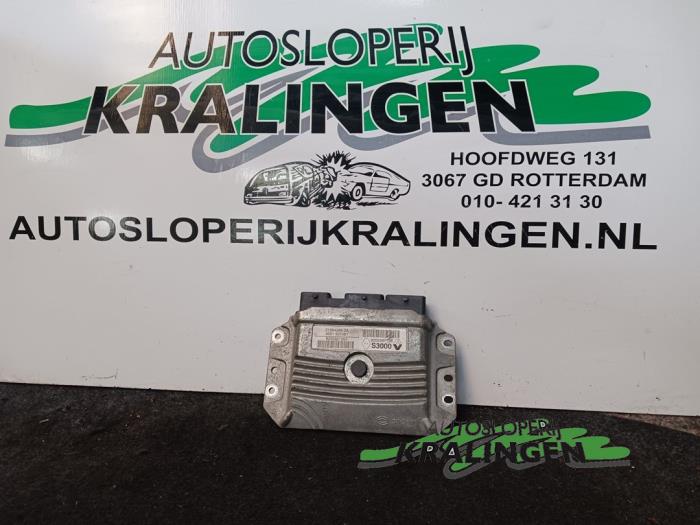 Used Engine management computer Renault Megane II (BM/CM) 1.4 16V 98 Price € 34,99 Margin scheme offered by Autosloperij Kralingen B.V.