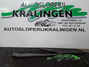 Gebrauchte Scheibenwischerarm hinten Opel Astra G (F08/48) 1.6 16V Preis € 25,00 Margenregelung angeboten von Autosloperij Kralingen B.V.