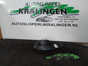 Usados Cinturón de seguridad izquierda detrás Suzuki Swift (ZA/ZC/ZD1/2/3/9) 1.3 VVT 16V Precio € 19,99 Norma de margen ofrecido por Autosloperij Kralingen B.V.