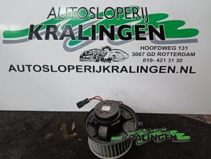 Used Heating and ventilation fan motor Renault Laguna II (BG) 1.8 16V Price € 50,00 Margin scheme offered by Autosloperij Kralingen B.V.