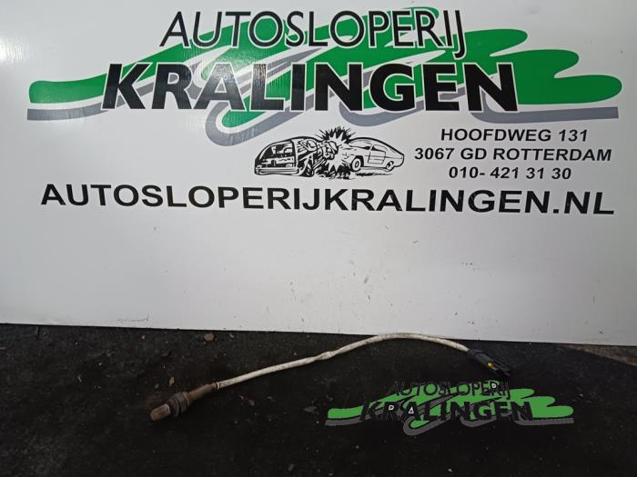 Usagé Sonde lambda Renault Clio III (BR/CR) 1.4 16V Prix € 9,98 Règlement à la marge proposé par Autosloperij Kralingen B.V.