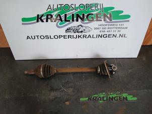 Usagé Cardan gauche (transmission) Opel Vivaro 1.9 DI Prix € 50,00 Règlement à la marge proposé par Autosloperij Kralingen B.V.