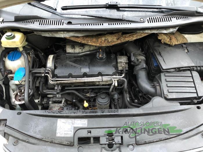 Engine Volkswagen Caddy III 2.0 SDI - CADDY BST046138