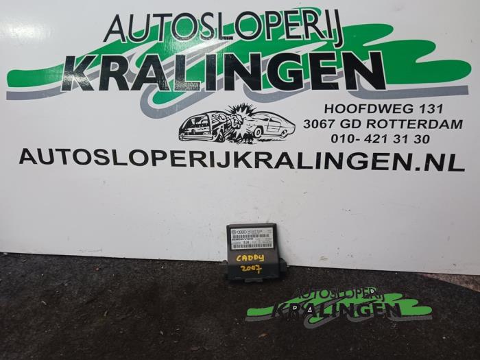 Begagnade Gateway-modul Volkswagen Caddy III (2KA,2KH,2CA,2CH) 2.0 SDI Pris € 6,99 Marginaltabell erbjuds av Autosloperij Kralingen B.V.