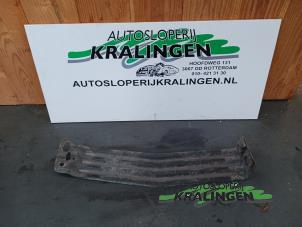Used Spare wheel holder Volkswagen Caddy III (2KA,2KH,2CA,2CH) 2.0 SDI Price on request offered by Autosloperij Kralingen B.V.