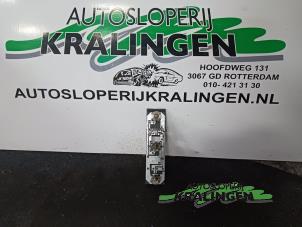 Used PCB, right taillight BMW Mini One/Cooper (R50) 1.6 16V One Price € 20,00 Margin scheme offered by Autosloperij Kralingen B.V.
