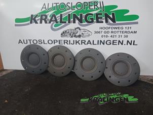 Used Wheel cover set Volkswagen Caddy III (2KA,2KH,2CA,2CH) 2.0 SDI Price € 30,00 Margin scheme offered by Autosloperij Kralingen B.V.