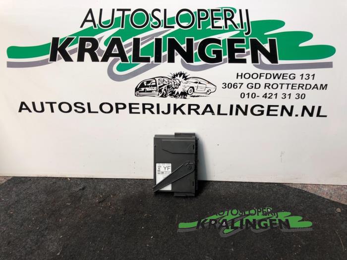Używane Modul Comfort Opel Corsa C (F08/68) 1.2 16V Twin Port Cena € 50,00 Procedura marży oferowane przez Autosloperij Kralingen B.V.