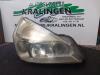Headlight, right from a Renault Espace (JK) 2.0 16V Turbo 2004