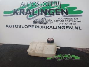 Usagé Vase d'expansion Ford Ka I 1.3i Prix € 25,00 Règlement à la marge proposé par Autosloperij Kralingen B.V.