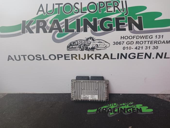 Used Automatic gearbox computer Renault Laguna II (BG) 1.8 16V Price € 50,00 Margin scheme offered by Autosloperij Kralingen B.V.