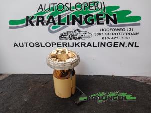 Usagé Pompe à carburant Fiat Grande Punto (199) 1.3 JTD Multijet 16V 85 Actual Prix € 50,00 Règlement à la marge proposé par Autosloperij Kralingen B.V.