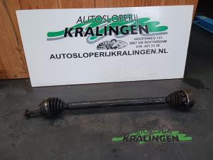 Usagé Arbre de transmission avant droit Volkswagen Golf VII (AUA) 1.2 TSI 16V Prix sur demande proposé par Autosloperij Kralingen B.V.