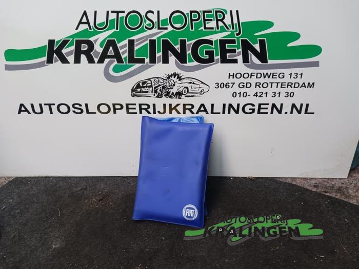 Używane Instrukcja Fiat Punto Evo (199) 1.3 JTD Multijet 85 16V Euro 5 Cena € 24,99 Procedura marży oferowane przez Autosloperij Kralingen B.V.