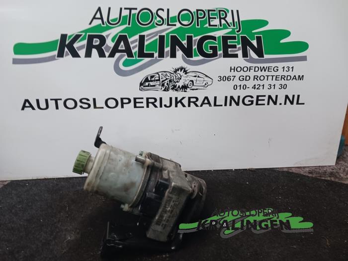 Power steering pump Volkswagen Polo IV 1.2 12V AZQ KOYO