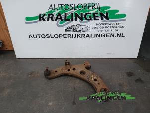 Used Front wishbone, left Daihatsu Sirion 2 (M3) 1.0 12V DVVT Price € 50,00 Margin scheme offered by Autosloperij Kralingen B.V.