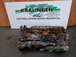 Usagé Culasse Opel Vivaro 2.0 CDTI Prix € 300,00 Règlement à la marge proposé par Autosloperij Kralingen B.V.