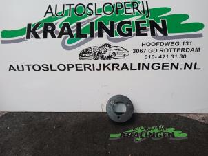 Used Water pump pulley Opel Vivaro 2.0 CDTI Price € 25,00 Margin scheme offered by Autosloperij Kralingen B.V.