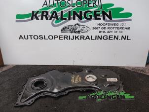 Używane Obudowa rozrzadu Opel Vivaro 2.0 CDTI Cena € 50,00 Procedura marży oferowane przez Autosloperij Kralingen B.V.