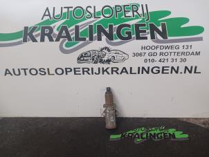 Usagé Moteur pas à pas Ford Scorpio II (GFR) 2.9 V6 GLX,Ghia Prix € 25,00 Règlement à la marge proposé par Autosloperij Kralingen B.V.