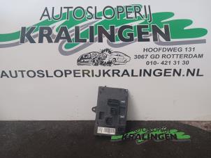 Używane Modul haka holowniczego Citroen C4 Berline (LC) 1.6 16V Cena € 50,00 Procedura marży oferowane przez Autosloperij Kralingen B.V.