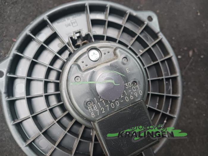 Ventilateur chauffage d'un Mazda 2 (DE) 1.3 16V S-VT High Power 2007