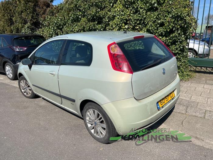 Ligne D'échappement Complète Pour FIAT Grande Punto 1.4 16V (2005-2011) - Chrome - Garantie 30 Mois