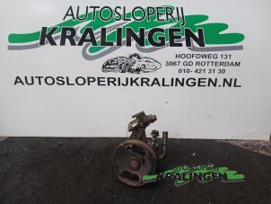 Used Power steering pump Mazda Demio (DW) 1.3 16V Price € 50,00 Margin scheme offered by Autosloperij Kralingen B.V.
