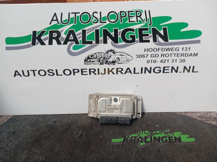 Used Engine management computer Peugeot 107 1.0 12V Price € 9,99 Margin scheme offered by Autosloperij Kralingen B.V.