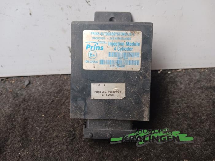 LPG module from a Citroën C5 II Break (RE) 2.0 16V 2005