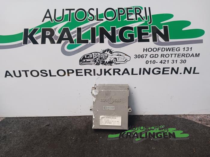 Usados Módulo GLP Renault Laguna II Grandtour (KG) 1.8 16V Precio € 50,00 Norma de margen ofrecido por Autosloperij Kralingen B.V.