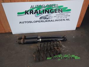 Używane Zestaw amortyzatorów Seat Arosa (6H1) 1.4 MPi Cena € 100,00 Procedura marży oferowane przez Autosloperij Kralingen B.V.