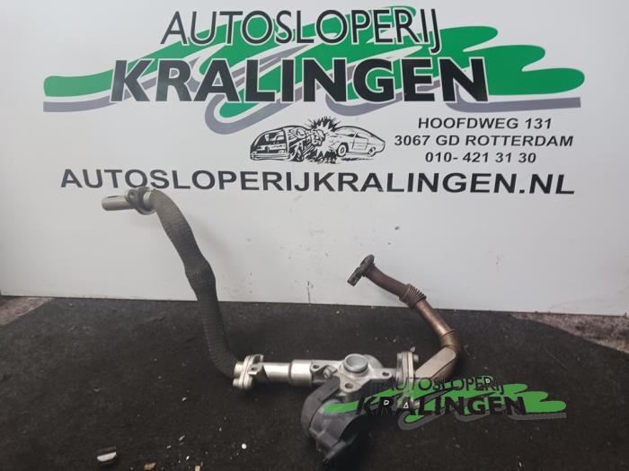 Gebrauchte AGR Ventil BMW 3 serie (E92) 320i 16V Preis € 50,00 Margenregelung angeboten von Autosloperij Kralingen B.V.