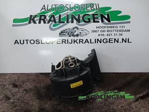 Usagé Ventilateur chauffage Opel Signum (F48) 2.2 direct 16V Prix € 50,00 Règlement à la marge proposé par Autosloperij Kralingen B.V.