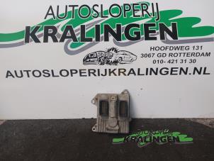 Usados Ordenador de gestión de motor Opel Signum (F48) 2.2 direct 16V Precio € 100,00 Norma de margen ofrecido por Autosloperij Kralingen B.V.