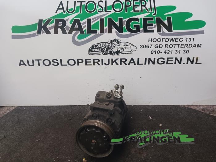 Usagé Compresseur de clim Volkswagen Golf V (1K1) 1.4 16V Prix € 14,97 Règlement à la marge proposé par Autosloperij Kralingen B.V.