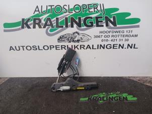 Usagé Insertion ceinture de sécurité avant gauche Citroen C3 (FC/FL/FT) 1.4 Bivalent Prix € 35,00 Règlement à la marge proposé par Autosloperij Kralingen B.V.