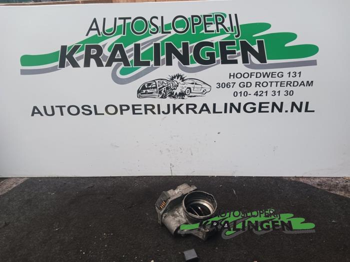 Gebrauchte Drosselklappengehäuse Audi A4 Avant (B6) 2.5 TDI 24V Preis € 100,00 Margenregelung angeboten von Autosloperij Kralingen B.V.