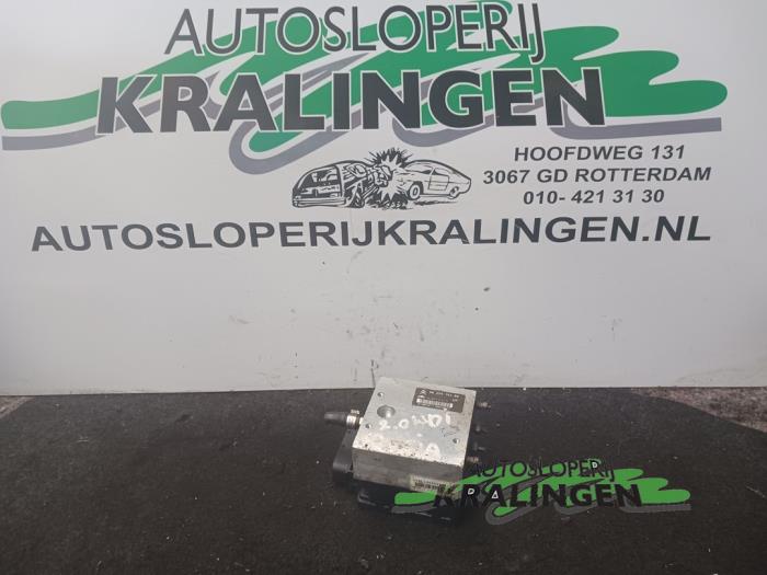 Begagnade ABS-pump Citroen Xantia (X1/2) 2.0 HDi 90 Pris € 24,97 Marginaltabell erbjuds av Autosloperij Kralingen B.V.
