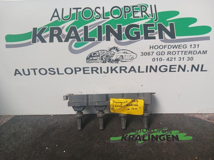 Usagé Bobine Peugeot 307 SW (3H) 1.6 16V Prix € 35,00 Règlement à la marge proposé par Autosloperij Kralingen B.V.