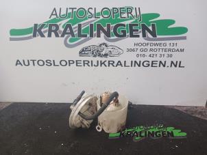 Używane Pompa benzynowa Opel Meriva 1.4 16V Twinport Cena € 50,00 Procedura marży oferowane przez Autosloperij Kralingen B.V.